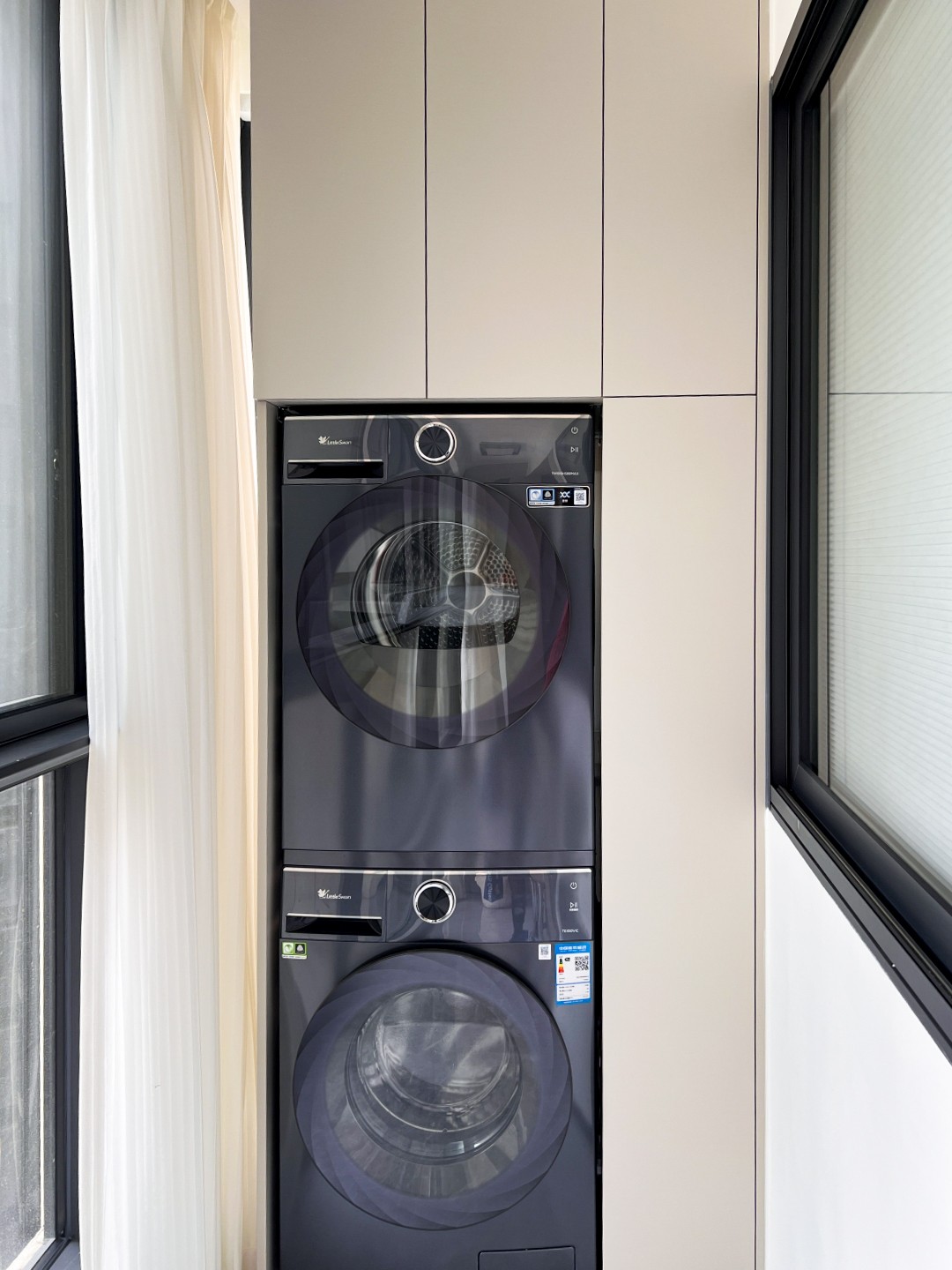 全屋定制柜子